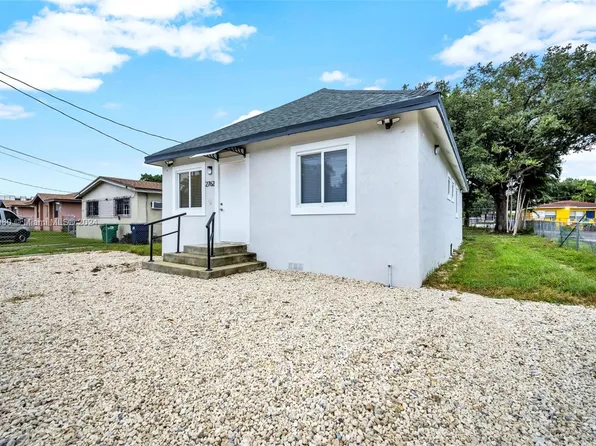 2762 NW 47th St, Miami, FL 33142