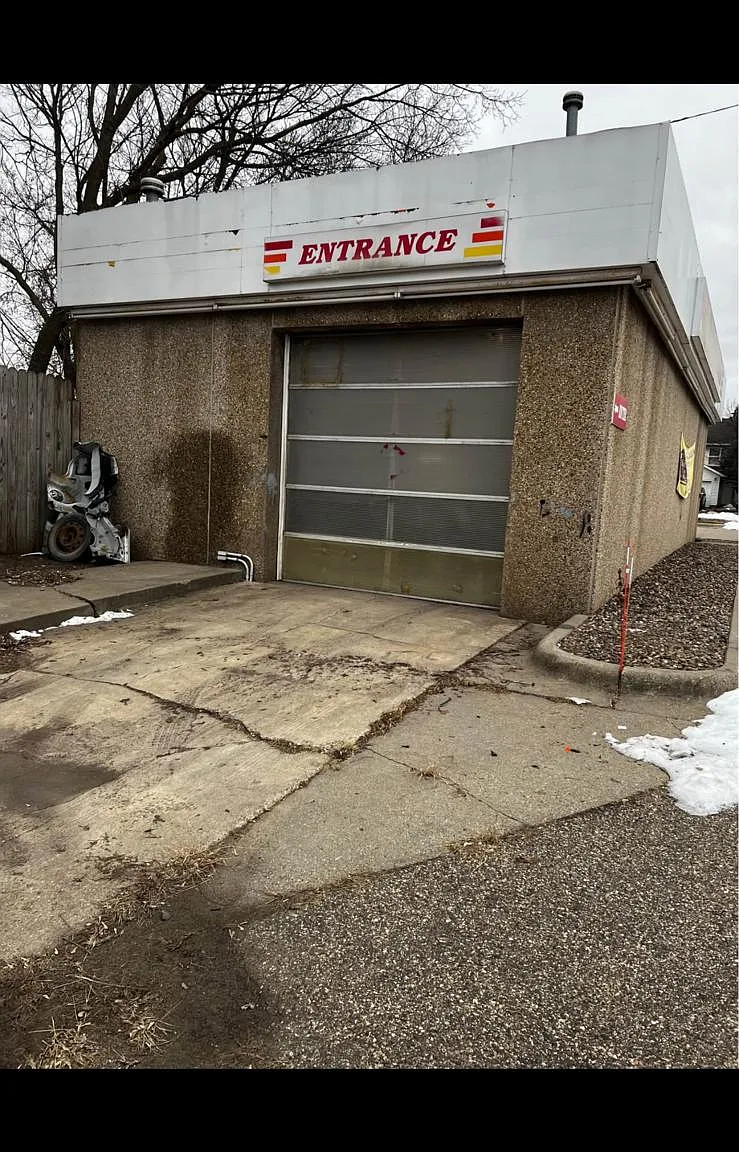 705 8th Street - Triton - 3 — Photo 2