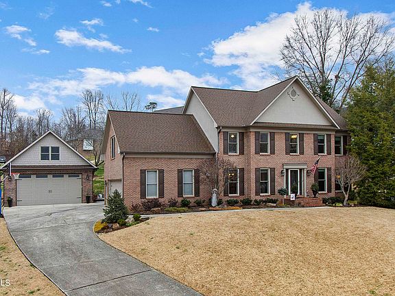 2nd image of 1201 Osprey Ln