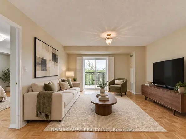 7373 Martin Grove Rd #319, Vaughan, ON L4L 9K1