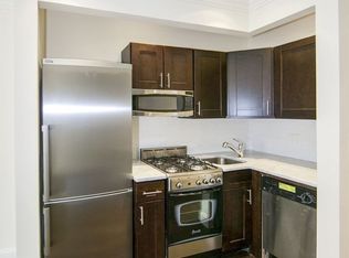 11 Charles St #3, New York, NY 10014