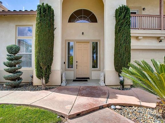 3rd image of 3886 Nestled Oak Ct