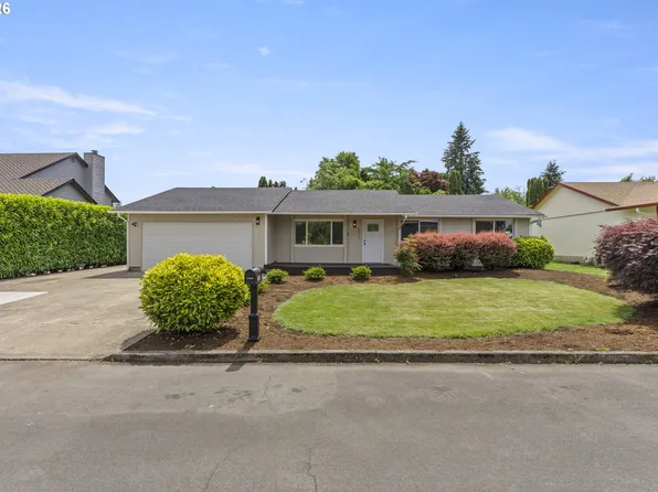 211 NW 103rd St, Vancouver, WA 98685
