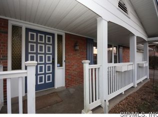 316 Harrisburg Dr, Belleville, IL 62223