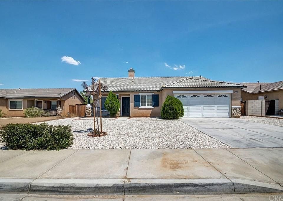 1st image of 15739 Ox Hill Ct