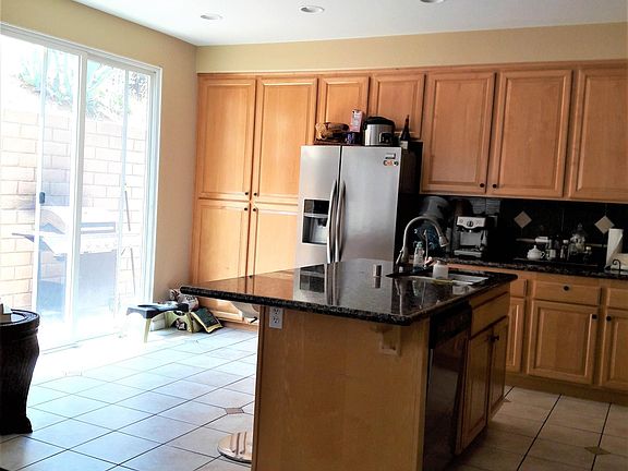 4th image of 471 Camino Verde