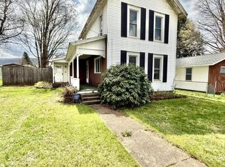 17 Vine St #1, Warren, PA 16365