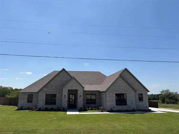 140 Hassler Dr, Stephenville, TX 76401