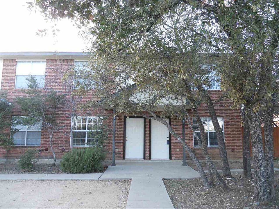 1st image of 332 S Fm 1174