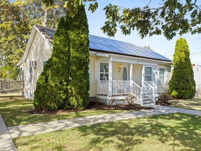 10 Cedarwood Ave, Villas, NJ, 08251