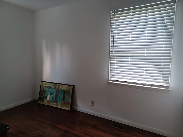 622 Eastboro Dr — Photo 8