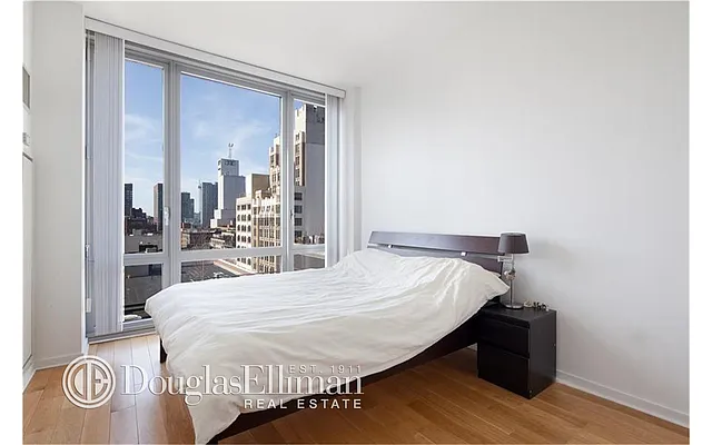 Rented by Douglas Elliman | media 25