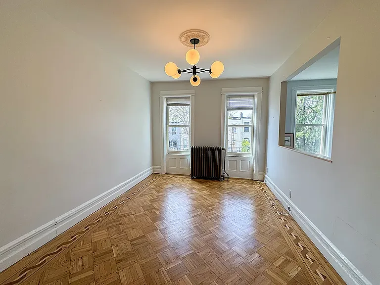 220 Windsor Pl #2 — Photo 7