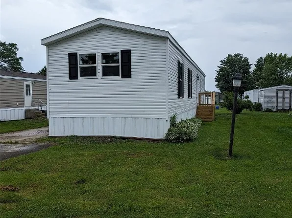 5149 Henderson Rd Lot 72, Erie, PA 16509