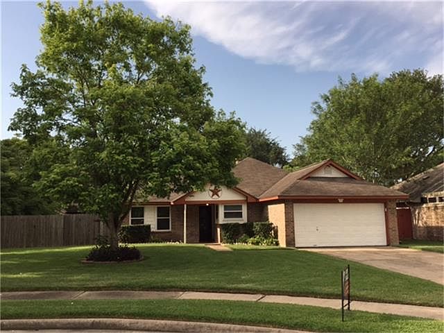1st image of 5612 Lone Star Ct