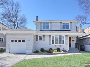 14 Beucler Pl, Bergenfield, NJ 07621