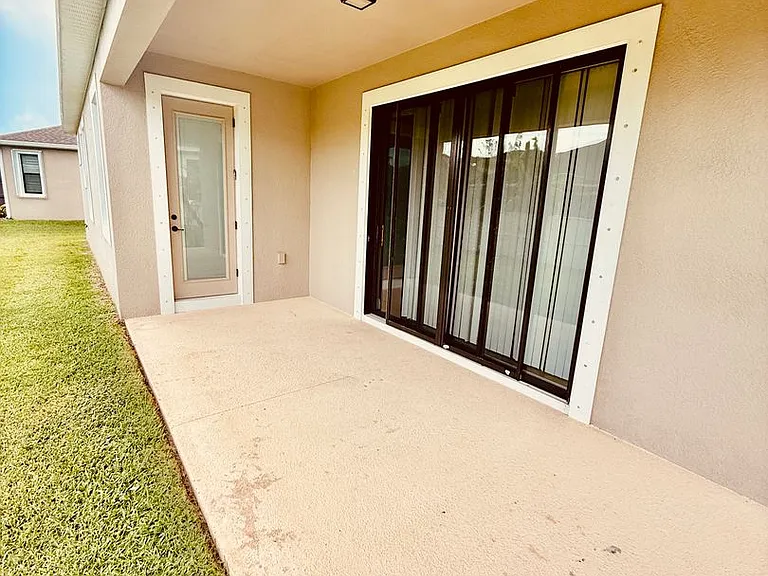 7594 Poulicny Ln — Photo 43