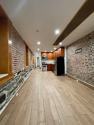 Rented by Douglas Elliman | media 23