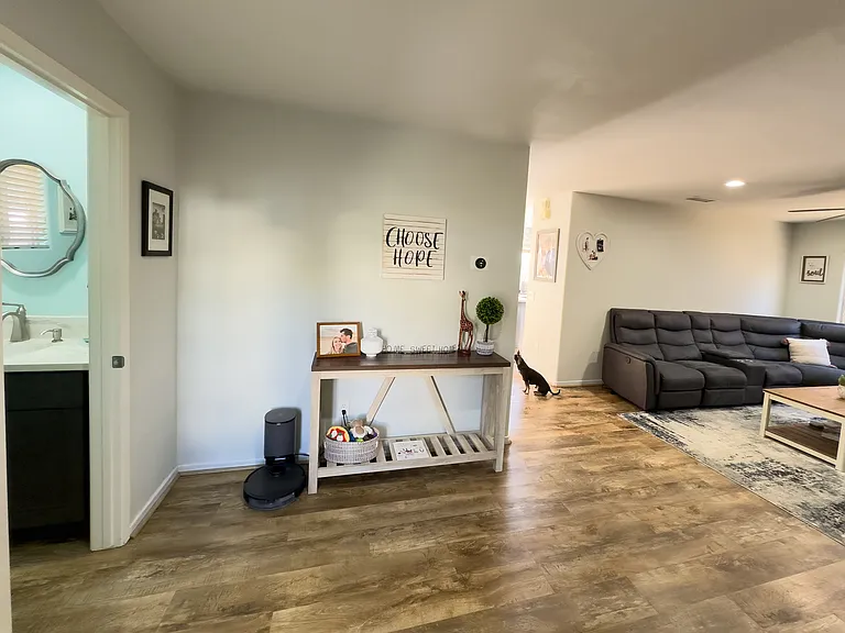 8932 Gateway View Ct — Photo 6