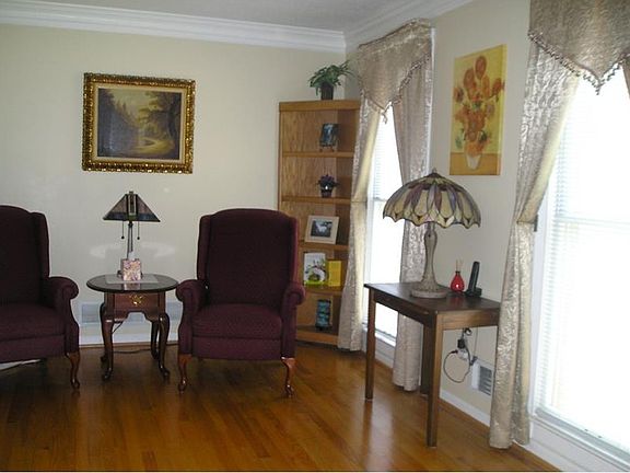2nd image of 1524 Willow Bnd