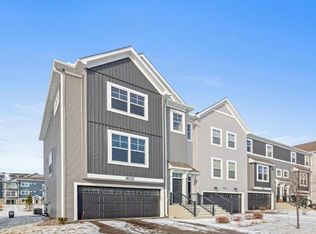 13565 Territorial Cir N, Maple Grove, MN 55369