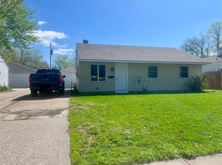 (Undisclosed Address), Davenport, IA 52804