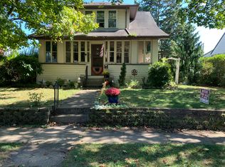 77 Penn St, Montgomery, PA 17752