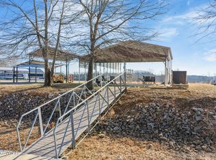 267 S South St, Decaturville, TN 38329