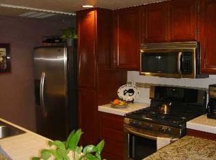 5250 Premiere Hills Cir APT 101, Woodland Hills, CA 91364