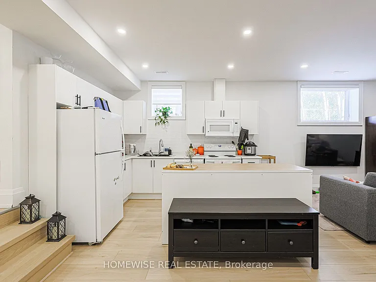 93 Gorman Park Rd — Photo 1