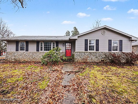 2nd image of 268 Ivy Ln