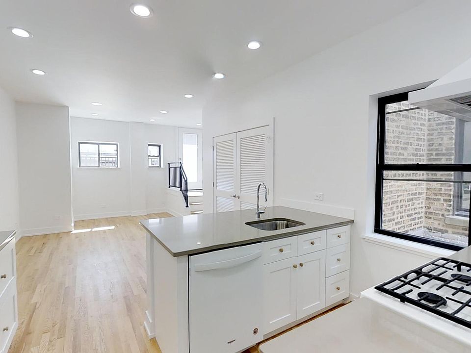 1st image of 5601 W Belmont Ave #2