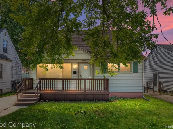 7972 Ziegler St, Taylor, MI 48180