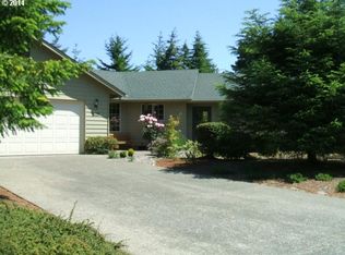 2325 23rd St, Florence, OR 97439