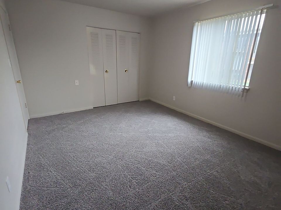 1st image of 802 Ruth Ann Dr #22A