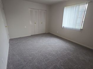 802 Ruth Ann Dr #22A, Sedalia, MO 65301