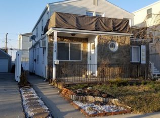 633 W Market St #1, Long Beach, NY