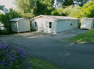 7048 Aster St, Springfield, OR 97478