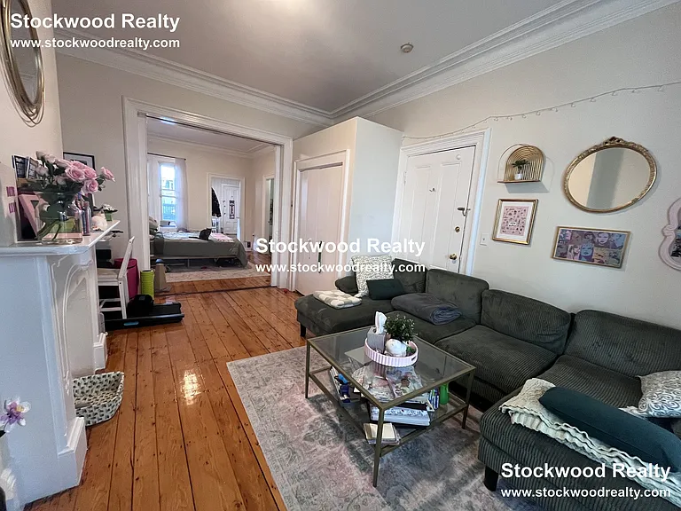 11 Gates St #1 — Photo 3