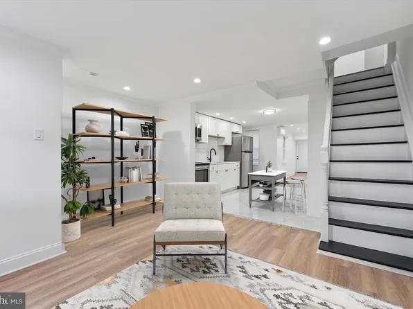 1812 N Front St, Philadelphia, PA 19122