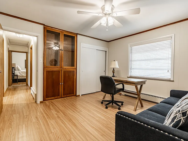 8071 Allisonville Rd — Photo 14