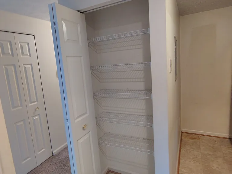 821 Stratford Way — Photo 23