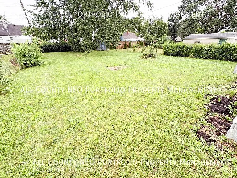 3473 Eisenhower Rd — Photo 24