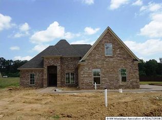 1650 Sledgefield Ln, Southaven, MS 38671