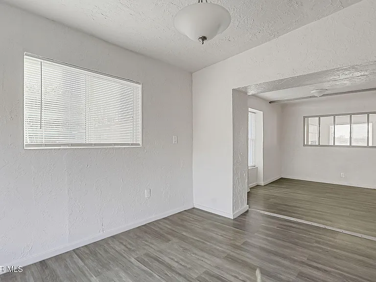 580 Chula Vista St — Photo 10