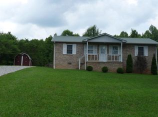 2509 Amber Meadows Rd, Cookeville, TN 38506