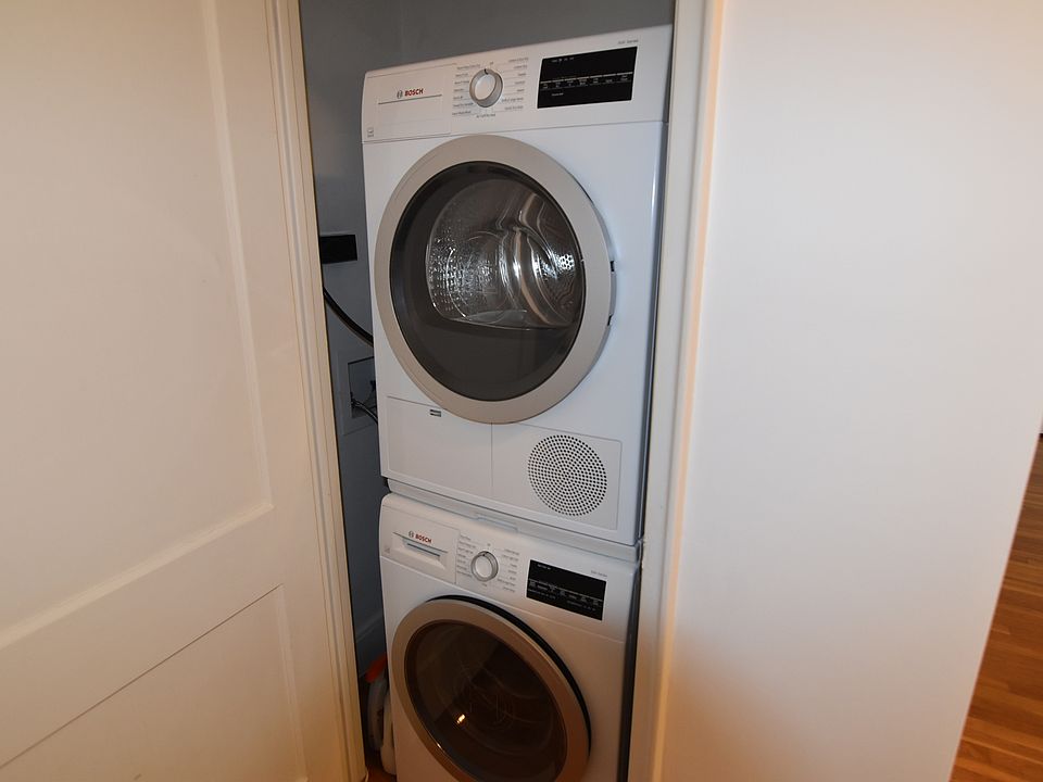 1st image of 25 Englewood Ave