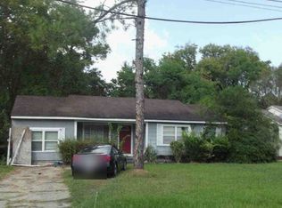 822 Berwood Dr, Jackson, MS 39206