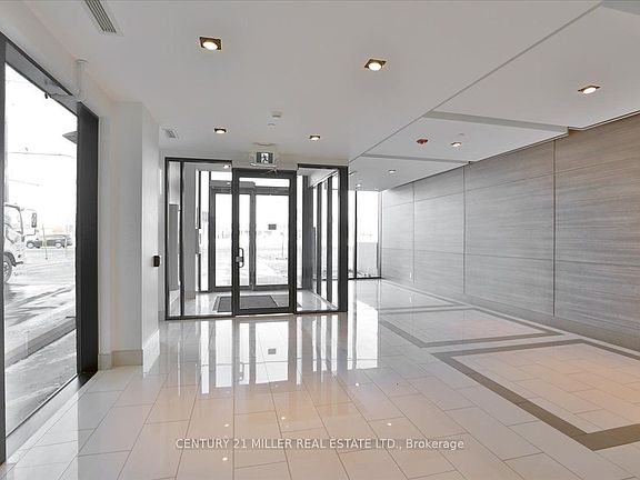 3rd image of 5240 Dundas St #614