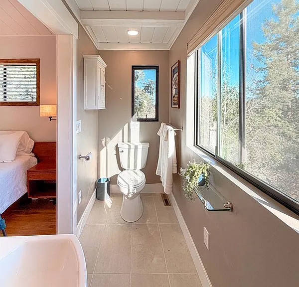 1560 Ronne Dr — Photo 18